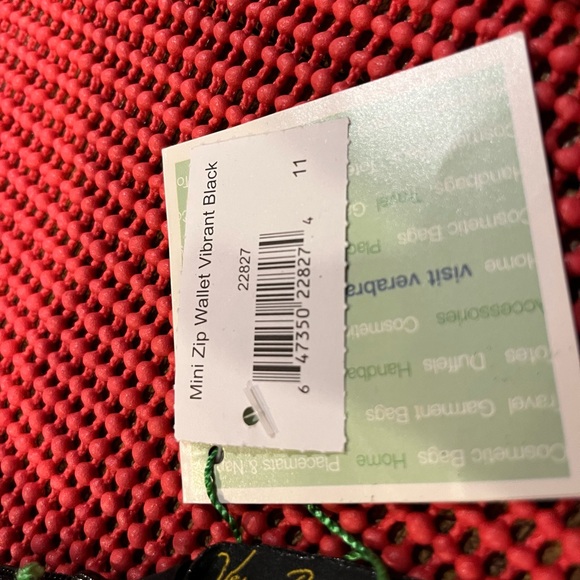 NWT Vera Bradley mini zip wallet. Pattern Vibrant Black - Picture 3 of 4